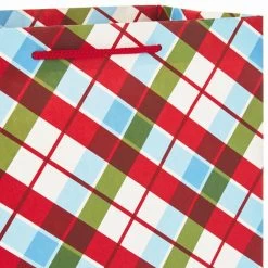 Hallmark Assorted Sizes And Designs 18-Pack Christmas Gift Bags -Hallmark 18 Assorted Sizes and Designs Christmas Gift Bags 5XGB1409 06