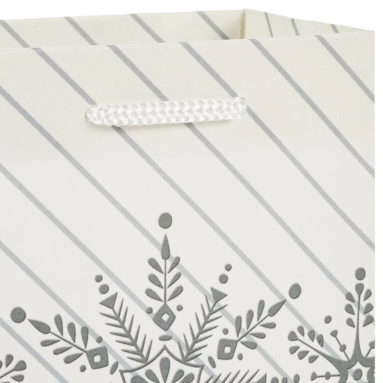 Hallmark Bulk Blue And Gray 18-Pack Holiday Gift Bags, Assorted Sizes And Designs 10 Hallmark Bulk Blue And Gray 18-Pack Holiday Gift Bags, Assorted Sizes And Designs - Image 8