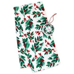 Hallmark 26" Greenery And Berries Christmas Fabric Gift Wrap With Twine And Tag -Hallmark Greenery and Berries Christmas Fabric Gift Wrap With Tag 5XW2087 03