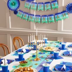 Hallmark Color Pop 60-Piece Tableware Premium Party Kit, Blue Hexagon -Hallmark Purple Hexagon Shape Plates Party in a Box Supplies 5CLP1012 03